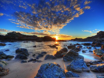 Von Fotos Realistisch Werke - Felsen auf Küste Sonnenaufgang Meerblick Malerei von Fotos zu Kunst